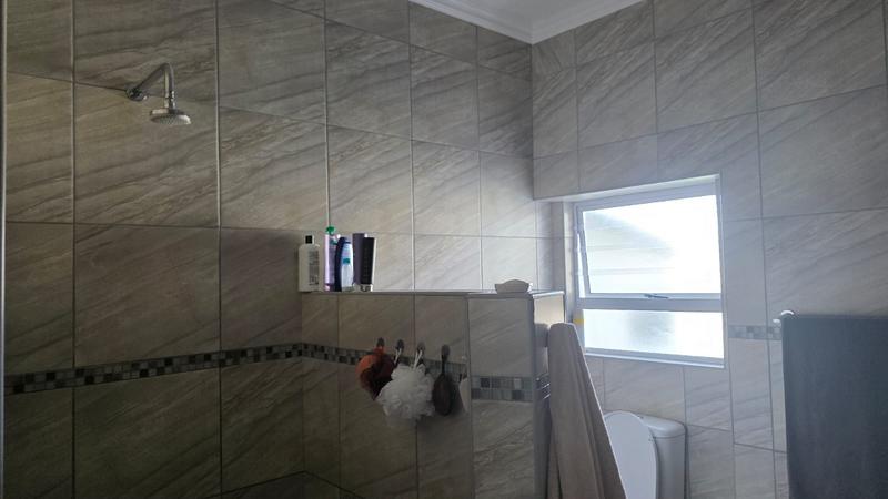 3 Bedroom Property for Sale in Albertinia Western Cape